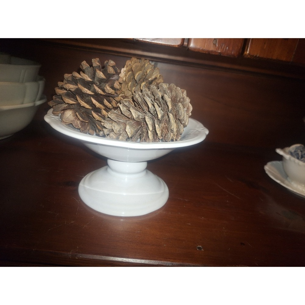 White ceramic Southern Living compote Bowl